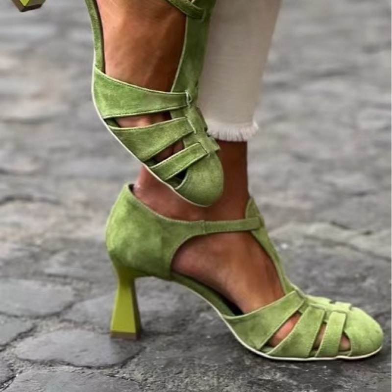 Women's Green Suede Kitten Hee - Summer Clothing Modest recension och pris